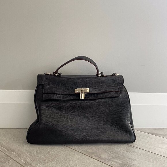 Pegabo Black Leather Handbag - Picture 1 of 2
